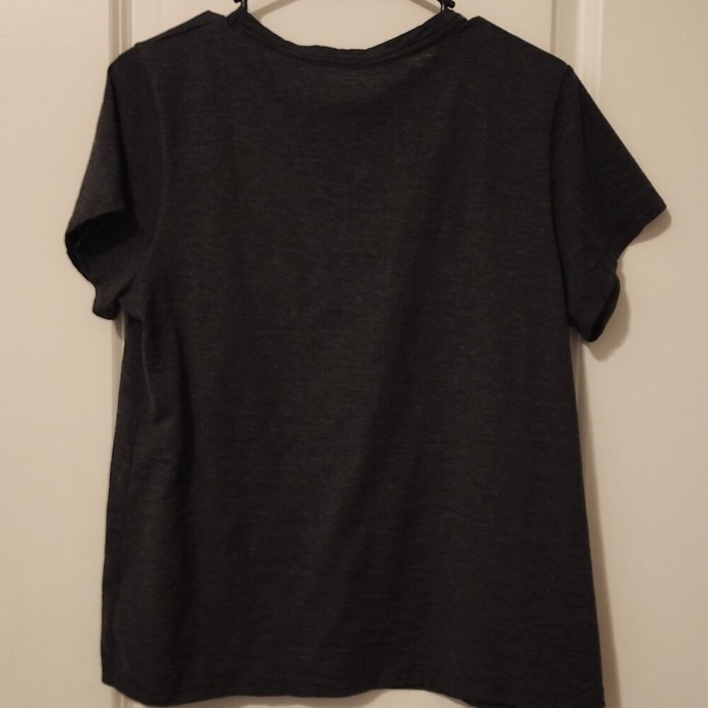 Time and Tru Charcoal Gray T-Shirt Large - Picture 2 of 4